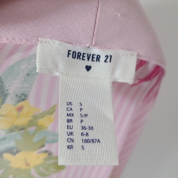 FOREVER 21 Satin short Tropical Print Pink Robe Size Small - Picture 5 of 5